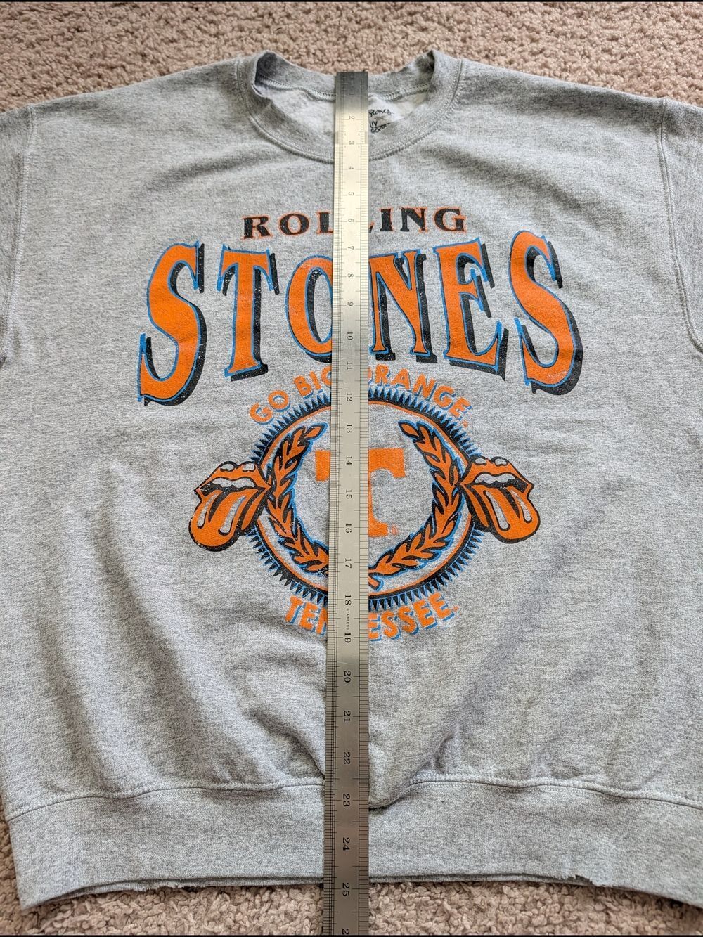 Rolling Stones Womens Gray Tennessee Volunteers College Seal Sweatshirt Small - Picture 14 of 15